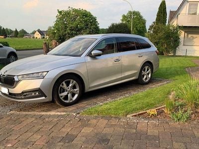 Gebraucht Skoda Octavia First Edition 110 PS (80 kW) 2021 Silber Kombi