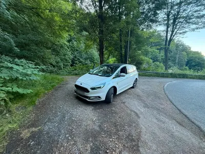 Gebraucht Ford S-MAX Vignale 210 PS (154 kW) 2017 Weiß Van / Kleinbus