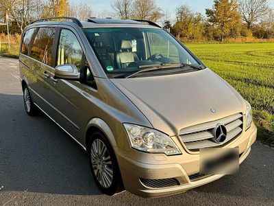 Gebraucht Mercedes Viano 163 PS (119 kW) 2011 Silber Van / Kleinbus