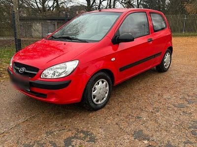 Second-hand Hyundai Getz 95 CP (69 kW) 2009 Roșu Hatchback