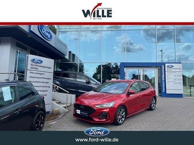 Gebraucht Ford Focus ST-Line X 116 PS (85 kW) 2024 Rot Limousine