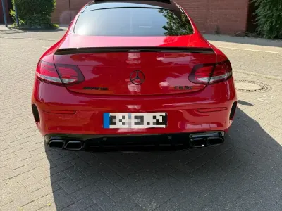 Gebraucht Mercedes C63 AMG AMG 476 PS (350 kW) 2017 Weiß Coupé