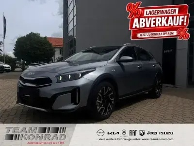 Neu Kia XCeed Vision 150 PS (110 kW) 2025 Blau SUV