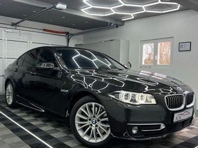 Usata BMW 530 Luxury Line 258 CV (189 kW) 2015 Marrone Berlina