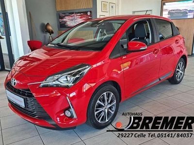 Second-hand Toyota Yaris Club 111 CP (81 kW) 2019 Roșu Berlinǎ