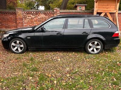 BMW 525