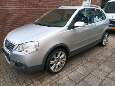 Gebraucht VW Polo Cross 80 PS (58 kW) 2009 Silber Kleinwagen