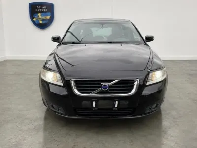 Gebraucht Volvo V50 Kinetic 101 PS (74 kW) 2009 Schwarz Kombi