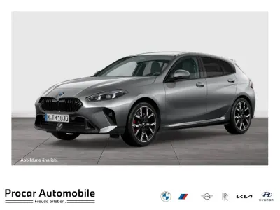 Gebraucht BMW 120 M Sport 156 PS (114 kW) 2026 Skyscraper grau Kleinwagen