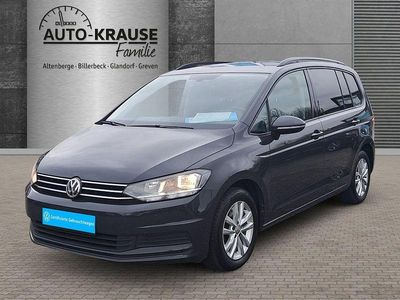 Gebraucht VW Touran Comfortline 110 PS (80 kW) 2017 Grau Van / Kleinbus
