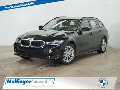 BMW 330e