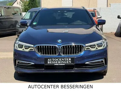 Gebraucht BMW 520 Luxury Line 190 PS (139 kW) 2019 Blau Kombi