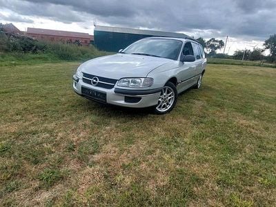 Opel Omega