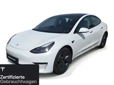 Gebraucht Tesla Model 3 Long Range RWD 208 kW (283 PS) 2022 Weiß Limousine