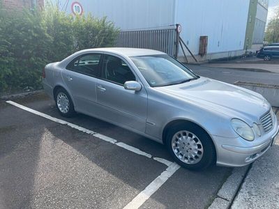 gebraucht Mercedes E240 ELEGANCE *nur 105.000 KM*