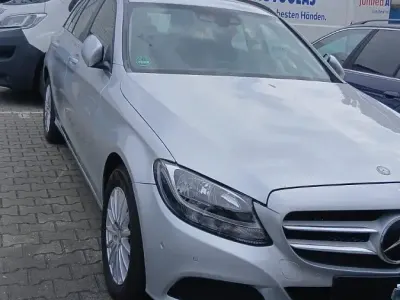 Gebraucht Mercedes C220 170 PS (125 kW) 2015 Grau Kombi