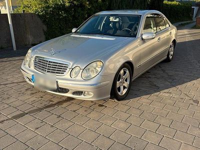 Mercedes E270