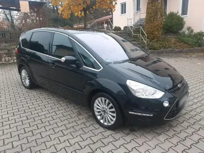 Gebraucht Ford S-MAX 160 PS (117 kW) 2012 Schwarz Van / Kleinbus