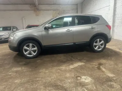 Gebraucht Nissan Qashqai Acenta 106 PS (77 kW) 2007 Silber SUV