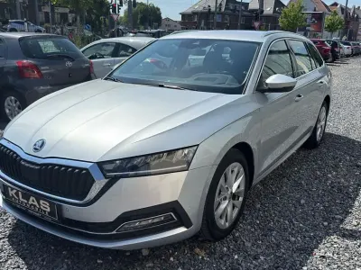 Gebraucht Skoda Octavia Style 150 PS (110 kW) 2022 Silber Kombi