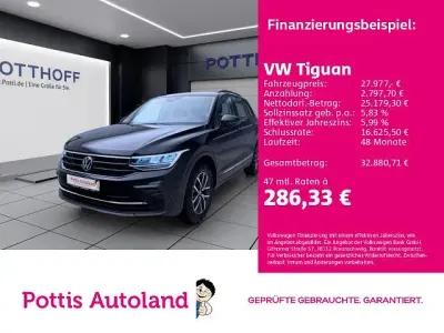Gebraucht VW Tiguan Life 150 PS (110 kW) 2023 Schwarz SUV