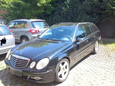 Mercedes E320