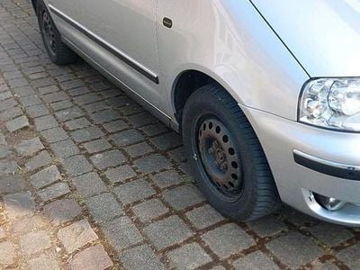 VW Sharan