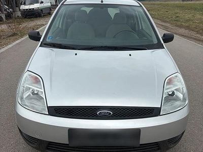 Gebraucht Ford Fiesta 70 PS (51 kW) 2002 Kleinwagen