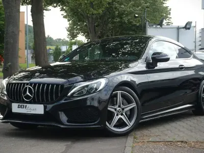 Gebraucht Mercedes C300 AMG 245 PS (180 kW) 2018 Schwarz Coupé