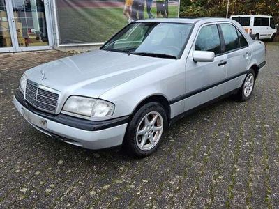 Mercedes C180