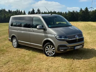 Gebraucht VW Multivan Generation Six 150 PS (110 kW) 2022 Beige Van / Kleinbus