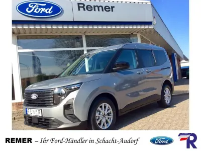 Gebraucht Ford Tourneo Courier Titanium 125 PS (91 kW) 2026 Silber Van / Kleinbus