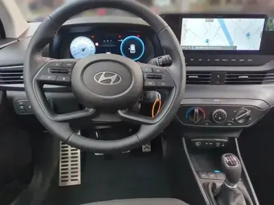 Neu Hyundai Bayon Trend 101 PS (74 kW) 2025 Andere SUV