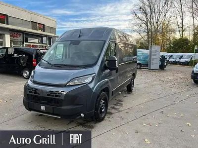 Grau fer grau metallic Neu 2025 Fiat Ducato Van | 34.108 € (Fairer Preis)