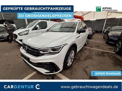 Gebraucht VW Tiguan Allspace R-line 200 PS (147 kW) 2022 Oryxwhite perlmutteffekt SUV