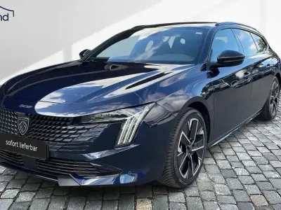 Usado Peugeot 508 SW GT 131 CV (96 kW) 2024 Azul Familiar