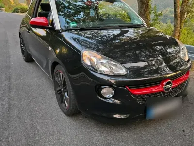 Gebraucht Opel Adam 90 PS (66 kW) 2015 Schwarz Kleinwagen