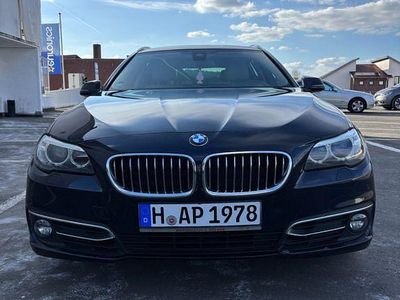 Gebraucht BMW 520 Luxury Line 184 PS (135 kW) 2013 Blau Kombi
