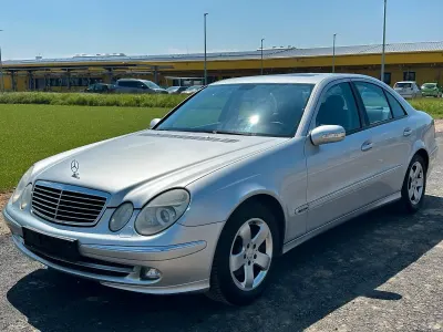 Używany Mercedes E280 Avantgarde 190 KM (139 kW) 2005 Srebrny Sedan/Limuzyna