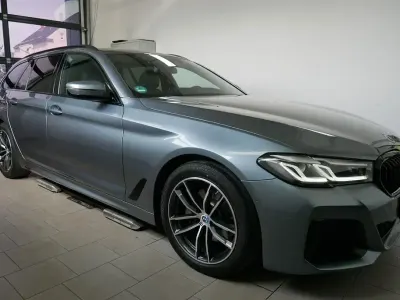 Używany BMW 520 M Sport 184 KM (135 kW) 2022 Niebieski Sedan/Limuzyna