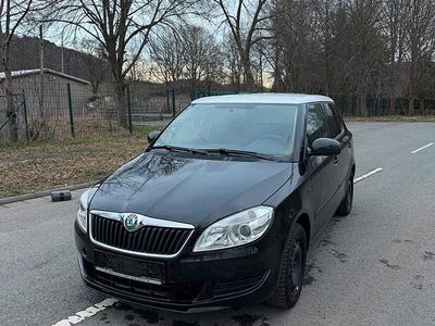 Gebraucht Skoda Fabia 60 PS (44 kW) 2011 Schwarz Limousine