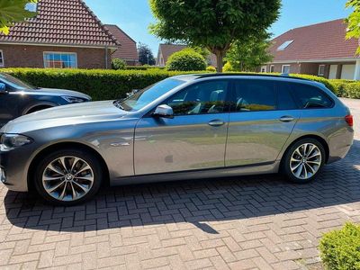 Gebraucht BMW 530 Shadowline 258 PS (189 kW) 2015 Grau Kombi