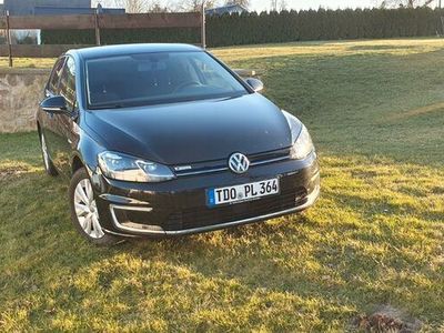 VW e-Golf