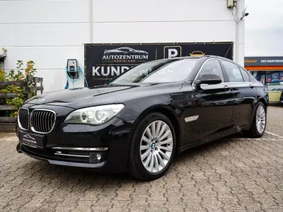 Gebraucht BMW 730 258 PS (189 kW) 2012 Schwarz Limousine