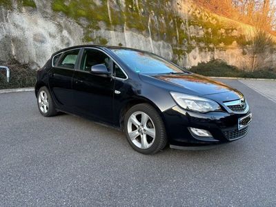 gebraucht Opel Astra 1.4 Turbo Design Edition 88kW Design E...