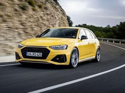 Neu Audi RS4 Ambiente 470 PS (345 kW) 2025 Kombi