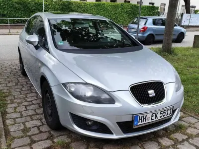 Gebraucht Seat Leon Style 140 PS (102 kW) 2011 Silber Kleinwagen