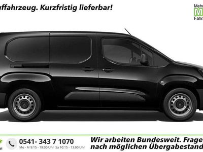 Neu Citroën Berlingo 131 PS (96 kW) 2025 Perla neraschwarz me... Van / Kleinbus