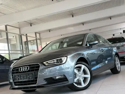 Gebraucht Audi A3 Attraction 110 PS (80 kW) 2016 Grau Limousine
