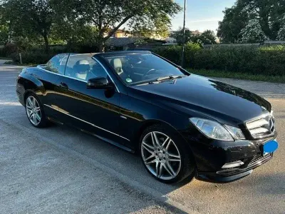 Gebraucht Mercedes E350 Sport 265 PS (194 kW) 2012 Schwarz Cabrio